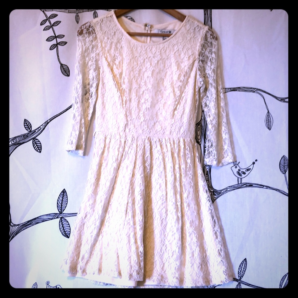 Ivory Lace Dress - 3/4 sleeves, lined.